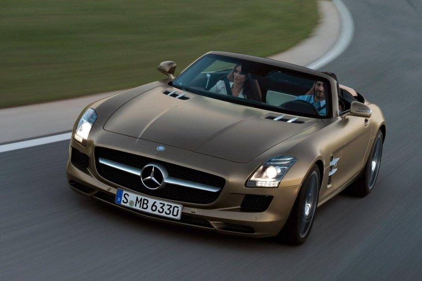 Mercedes-Benz SLS AMG Roadster