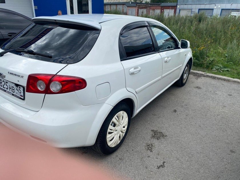 Шевроле Лачетти хэтчбек 2012