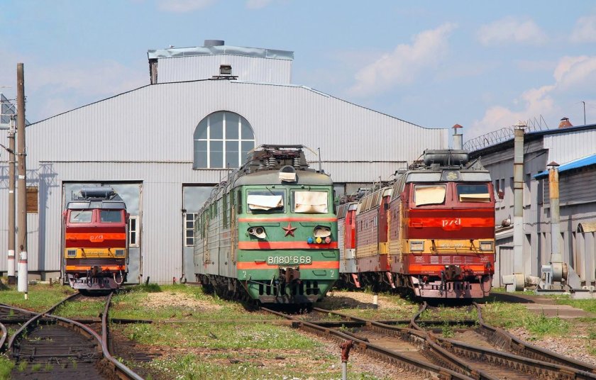 Локомотивное депо Вязьма