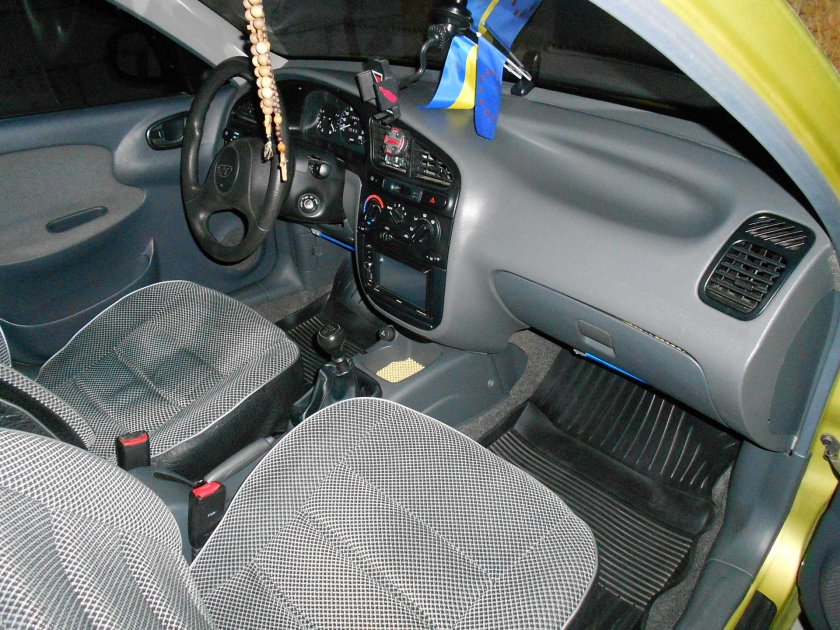 Chevrolet lanos 2007 салон