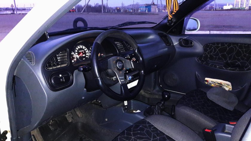 Chevrolet lanos салон