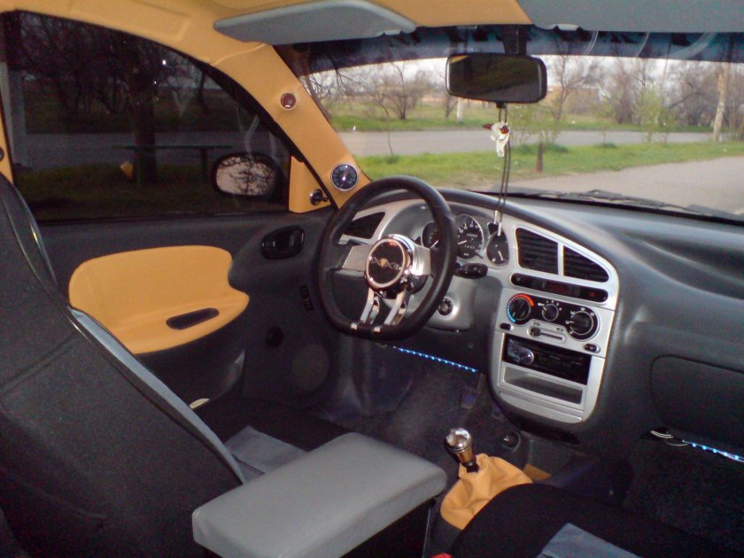 Шевроле Ланос 1.5 салон