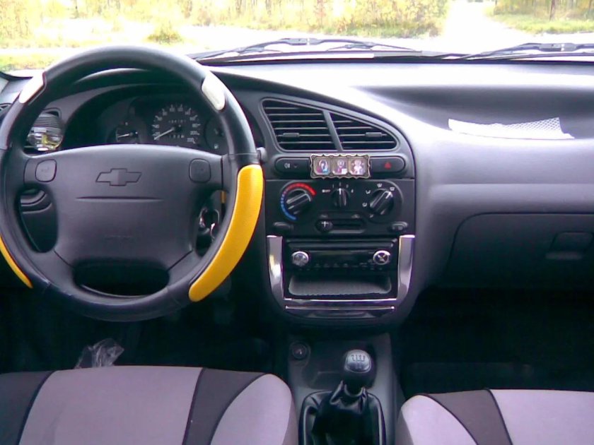 Chevrolet lanos 2008 салон