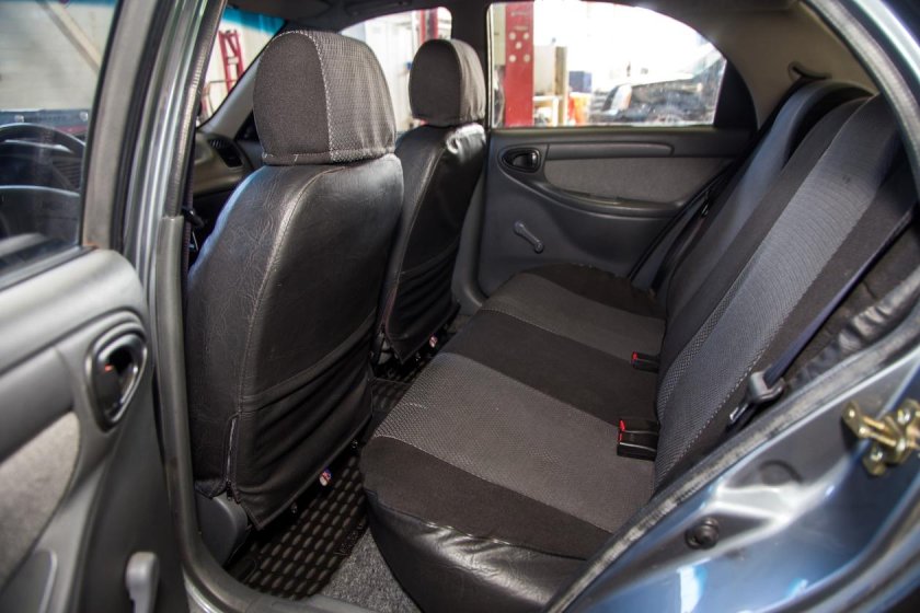 Chevrolet lanos 2008 салон сзади