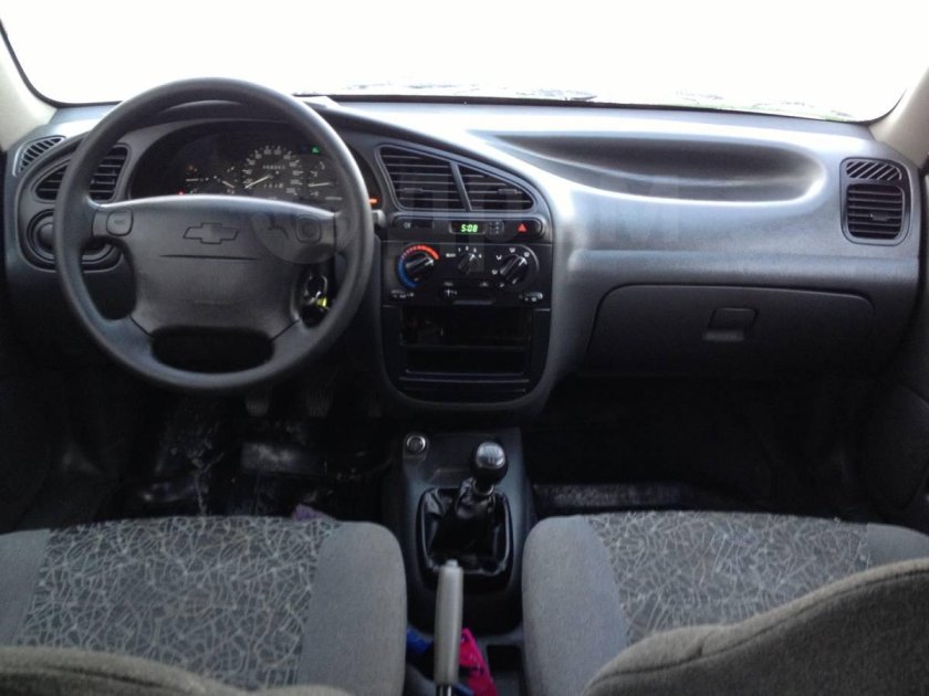 Шевроле Ланос фото салона