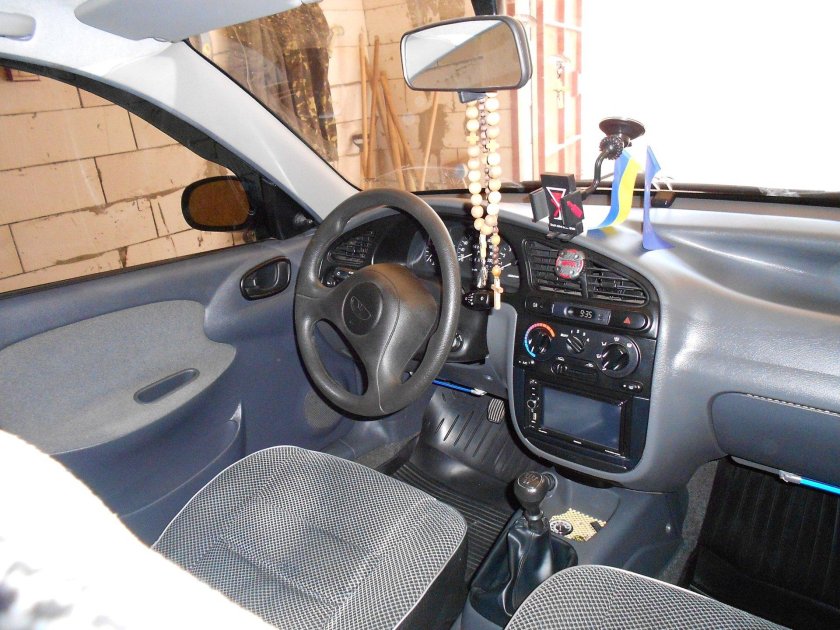 Daewoo lanos салон