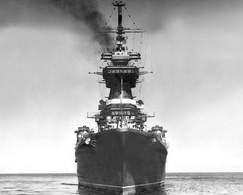 «Дзержинский» крейсер проекта 68-бис.