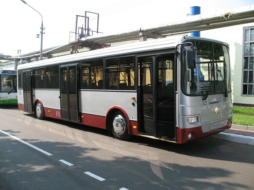 ЛИАЗ-5293 автобус