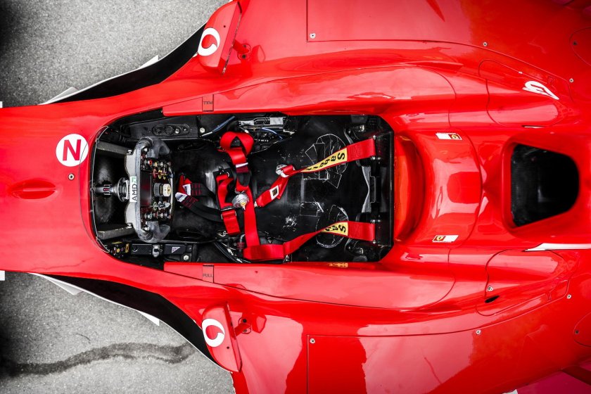 Болид Феррари 2003