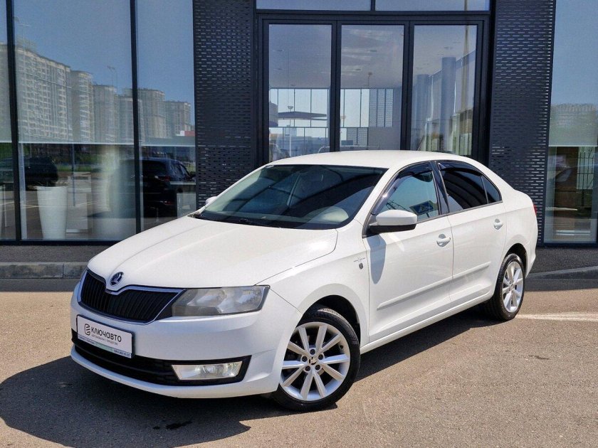 Шкода рапид 2015 года