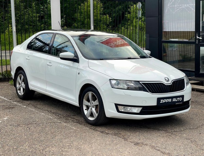 Шкода рапид 2015 года