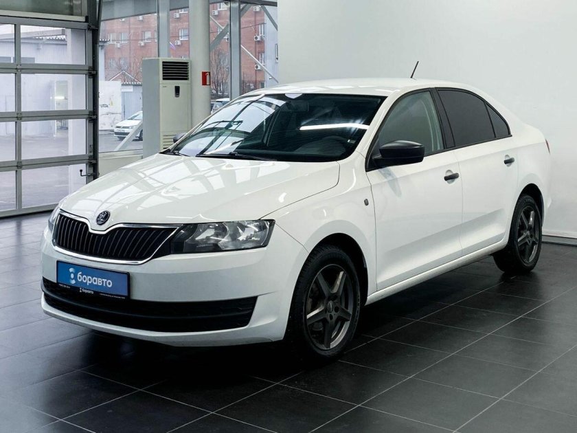 Шкода рапид 2017 белый