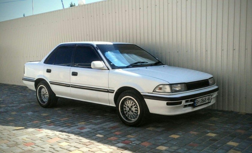 Тойота Королла Старая