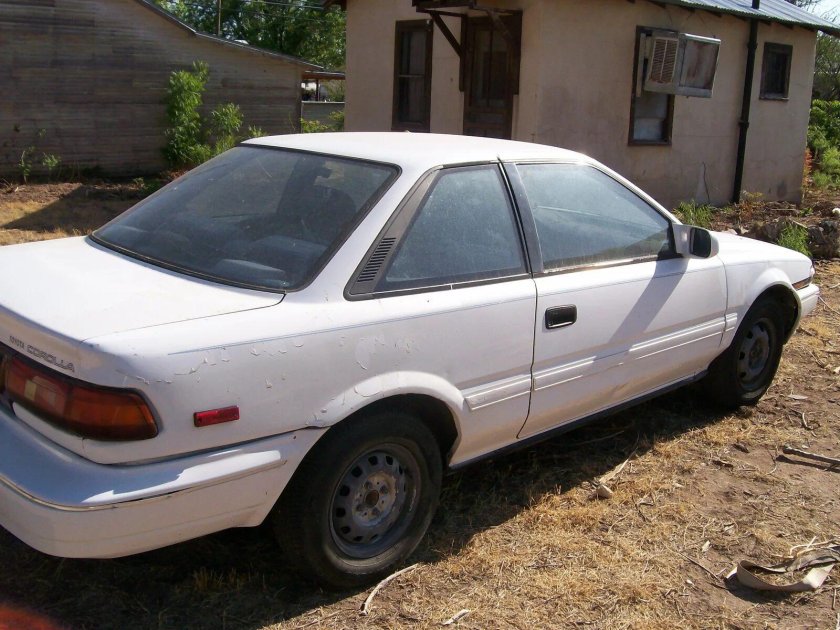 Toyota Corolla Coupe 1990