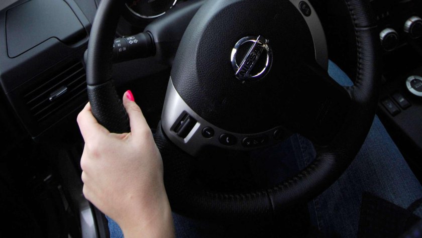 Руки на руле