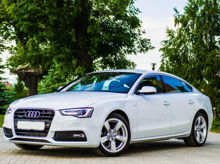 Ауди а5 2015