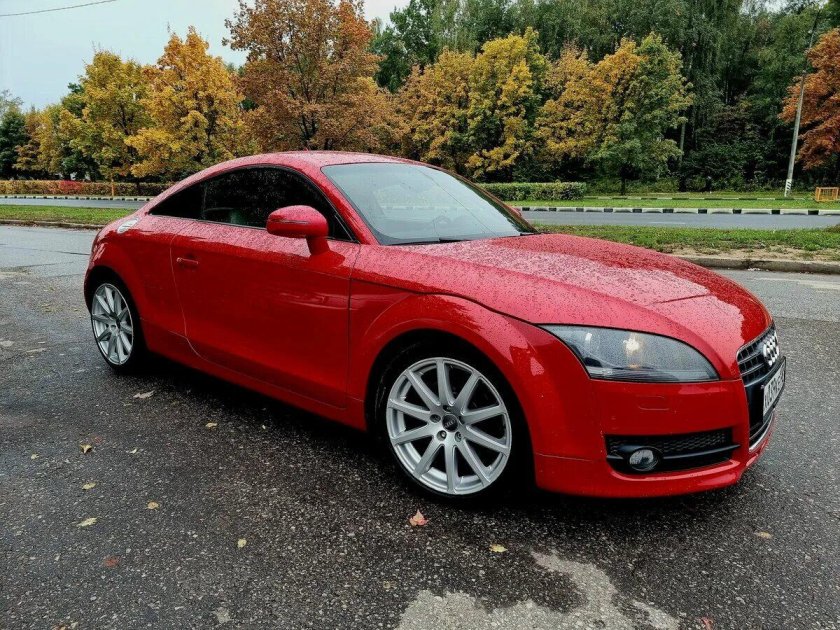 Ауди ТТ 2 поколения