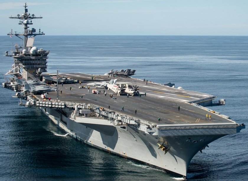 Авианосец сша