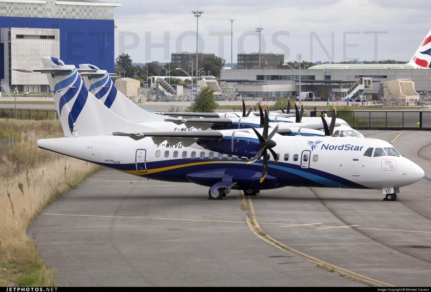 ATR 42 самолет