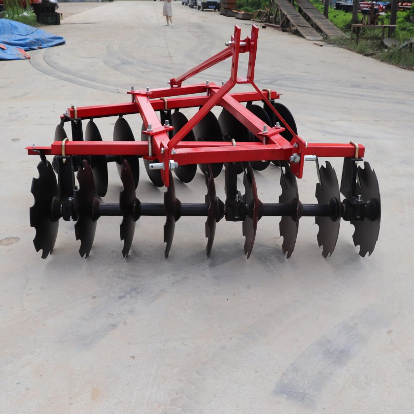 Борона для трактора