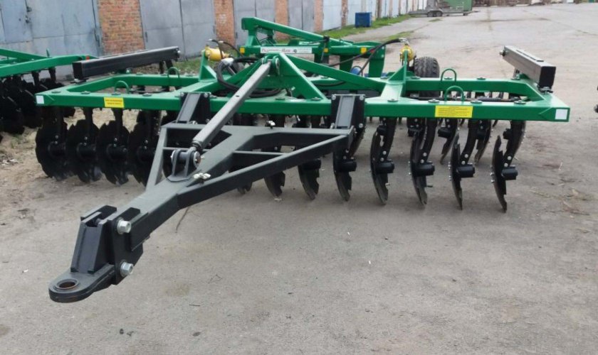 БДМ 4х2 прицепная борона дисковая