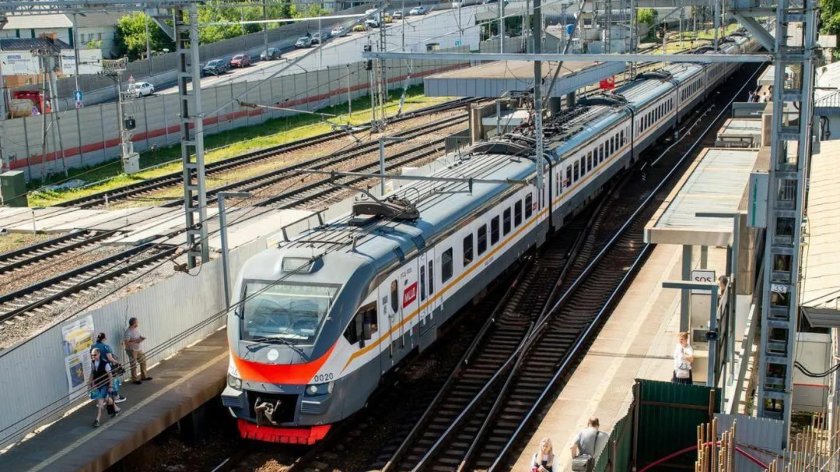 МЦД 2 поезда