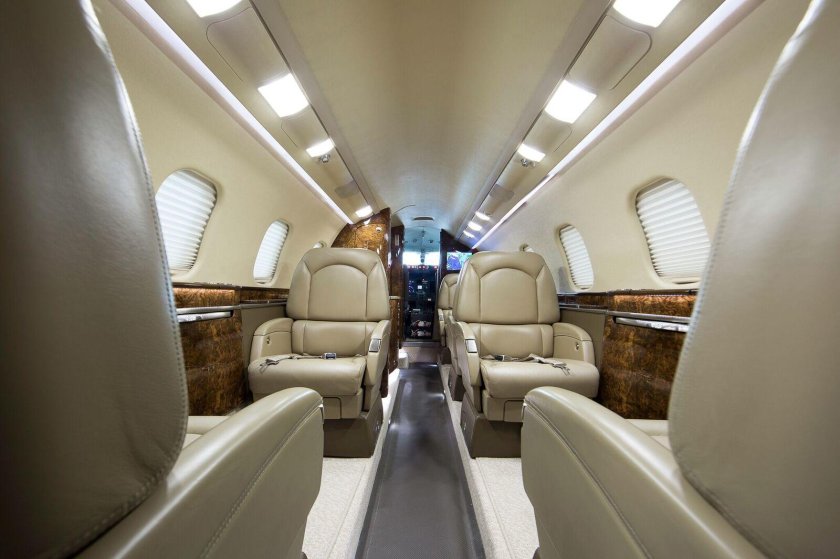 Learjet 60 XR салон