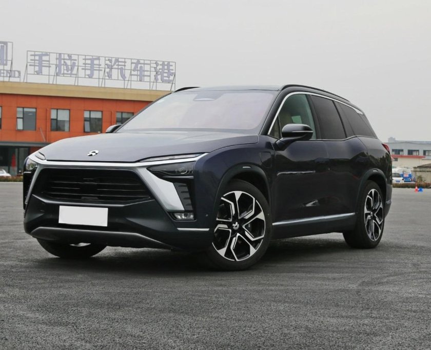 Электромобиль Nio es8