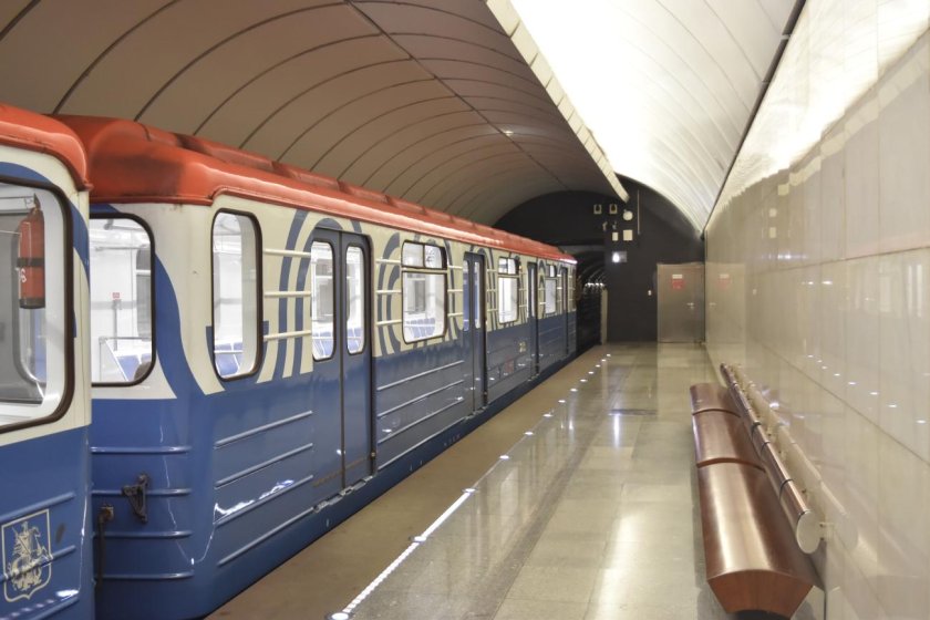 81-717 СИНЕРГИЯ