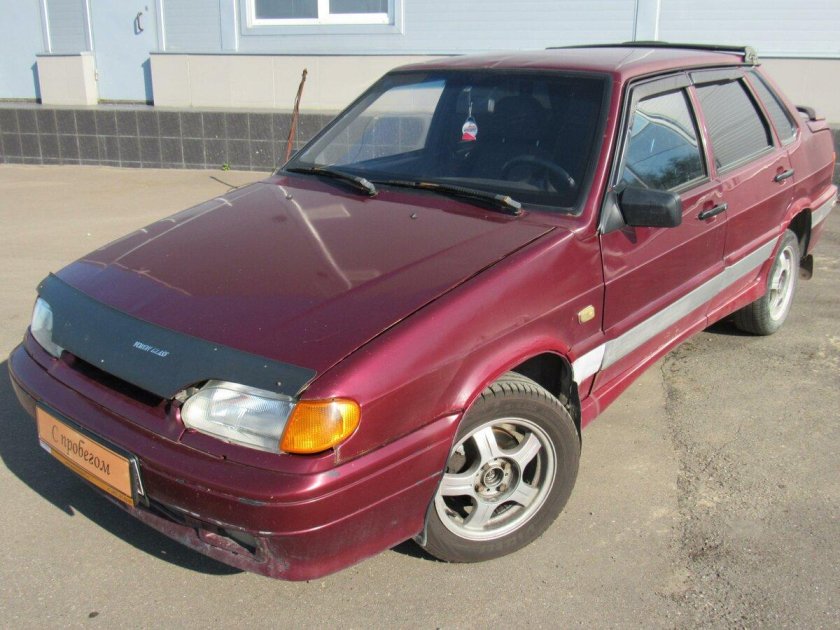 Лада 2115 красная