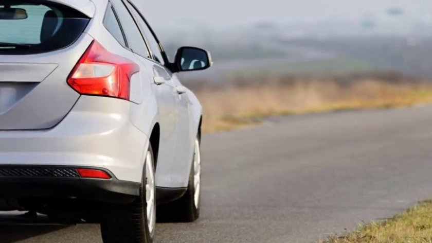 Машины обычные сзади