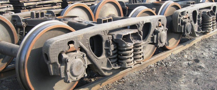 Четырехосная тележка грузового вагона