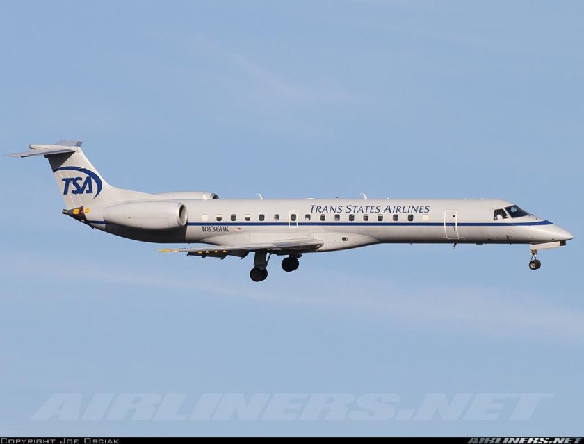 Embraer 145