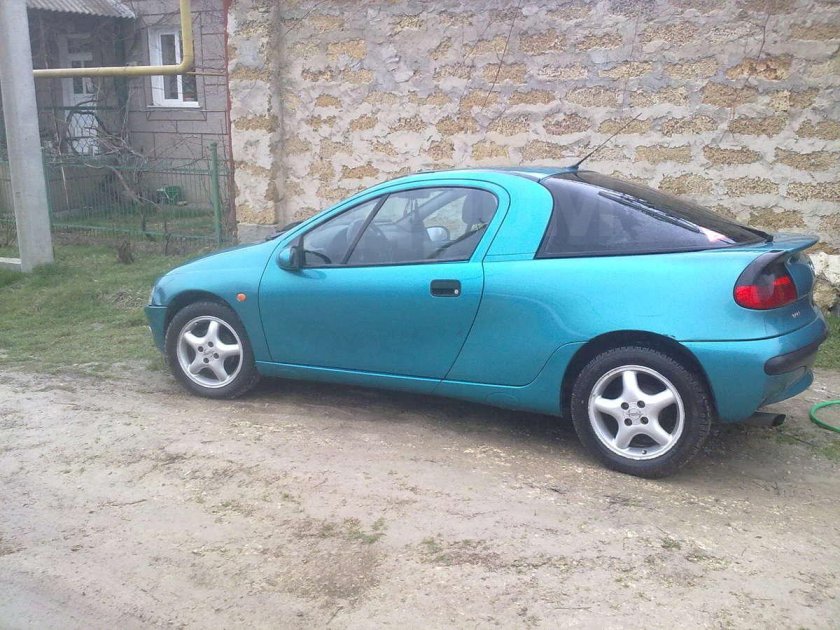 Opel Tigra a 1995 1.4