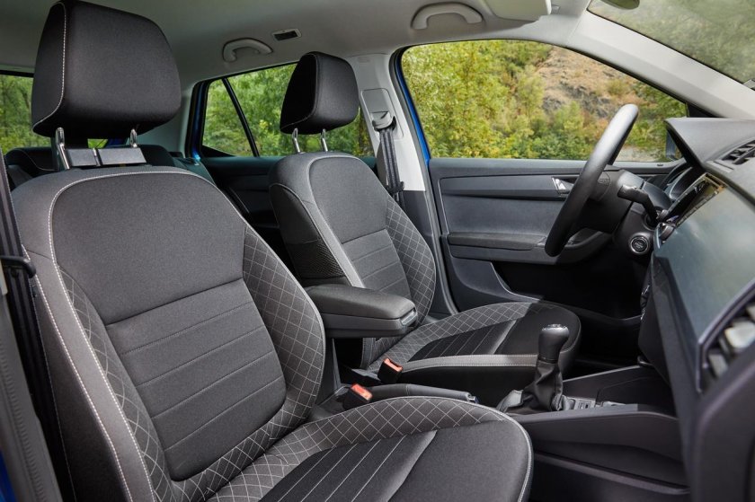 Шкода Фабия 2 салон