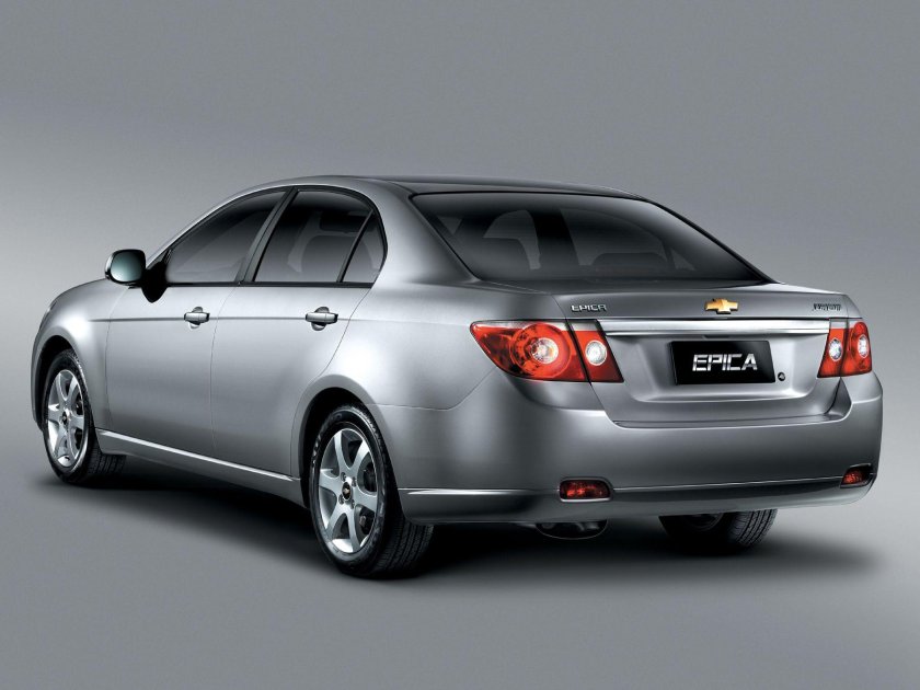 Шевроле Эпика 1 поколение