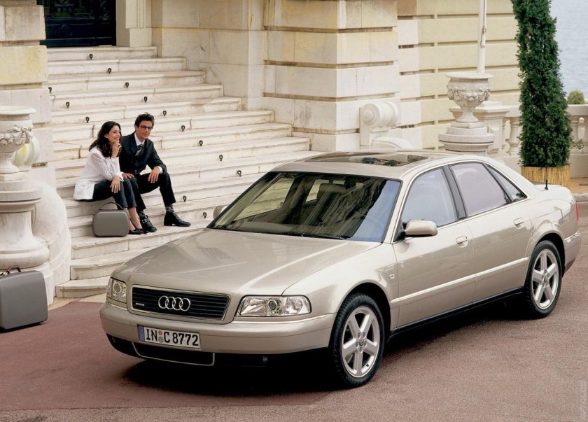 Audi a8 d2