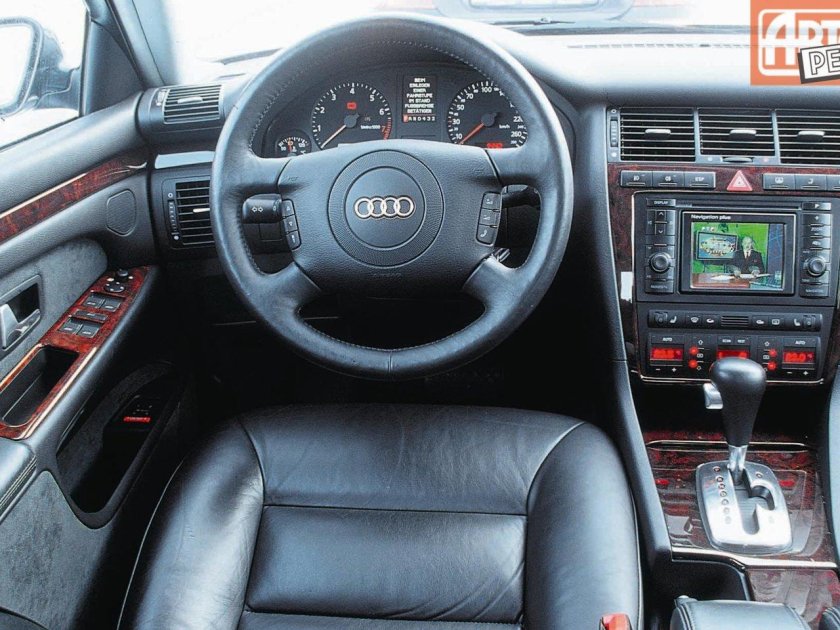 Audi a8 d2 Interior