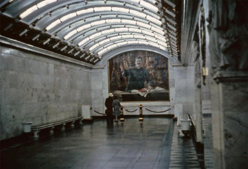 Станция метро Нарвская сталинская