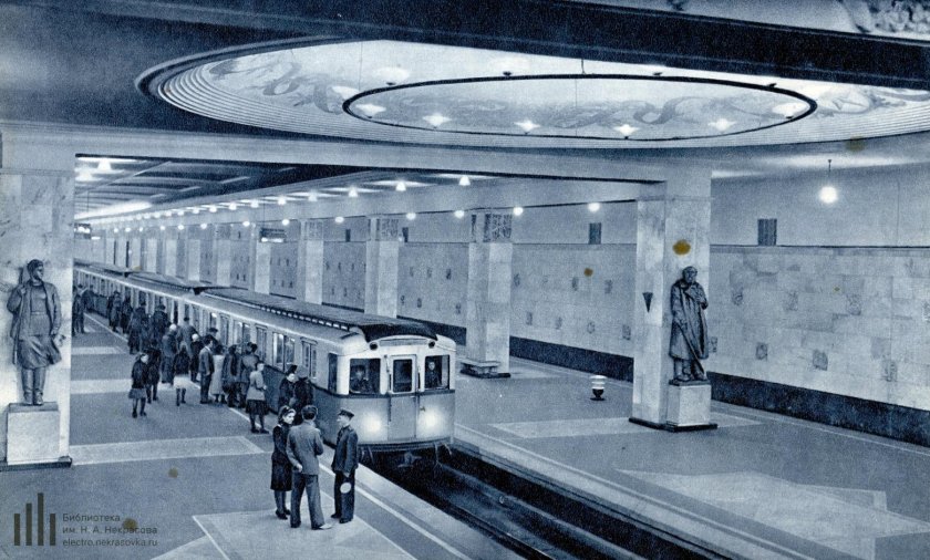 Станция Измайловский парк имени Сталина