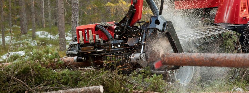 Харвестерный агрегат Komatsu s132