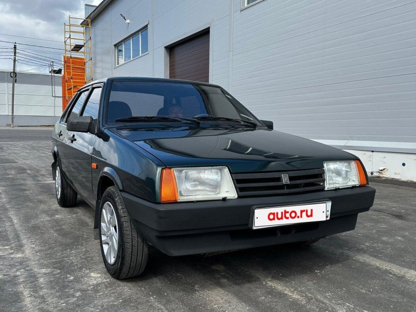Lada ваз 21099