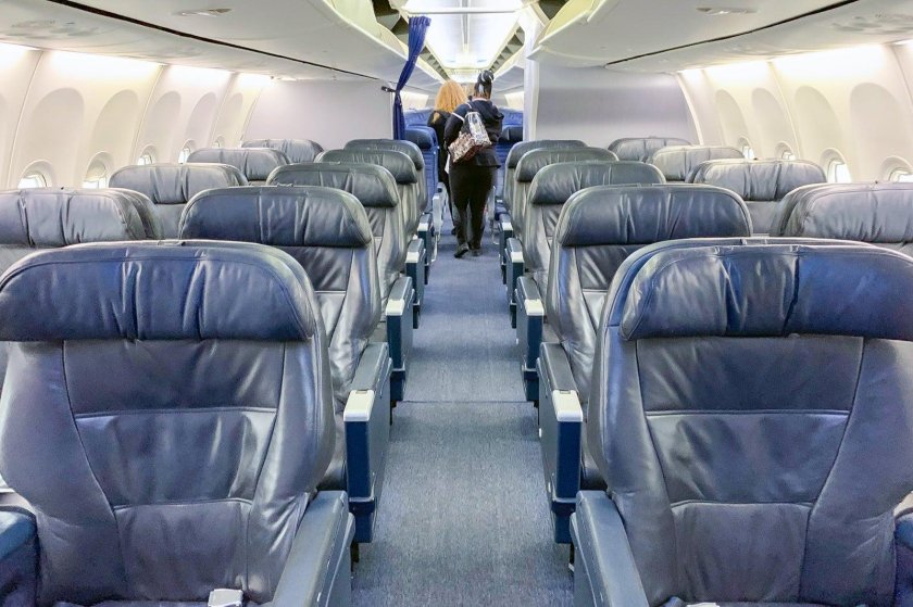 Боинг 737-900er салон