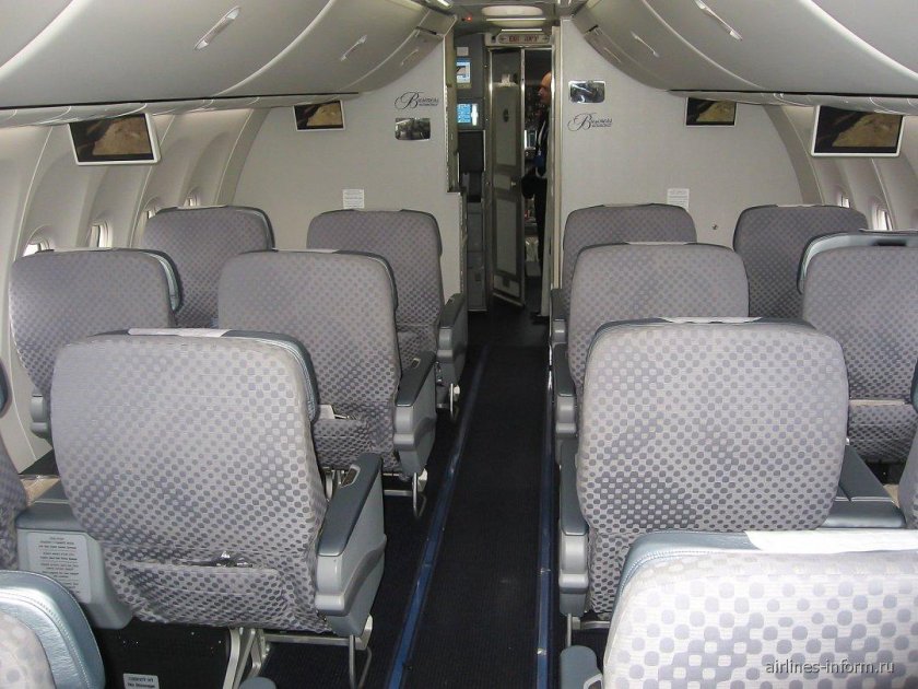 Самолеты Боинг 737-900 салон