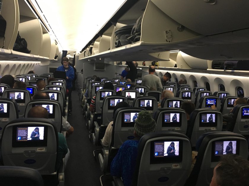 Boeing 787-900 салон