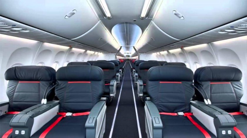 Салон самолёта Боинг 737-800