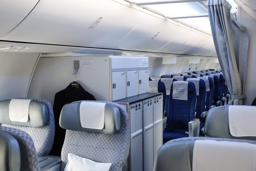 Boeing 737-900er салон