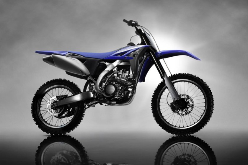 Кроссовый мотоцикл ямаха