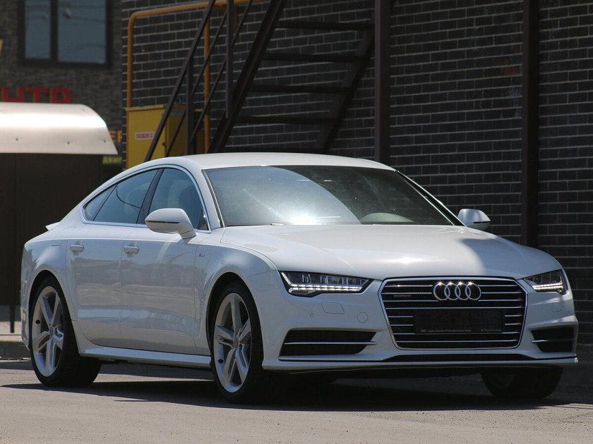 Audi a7 2015 белая