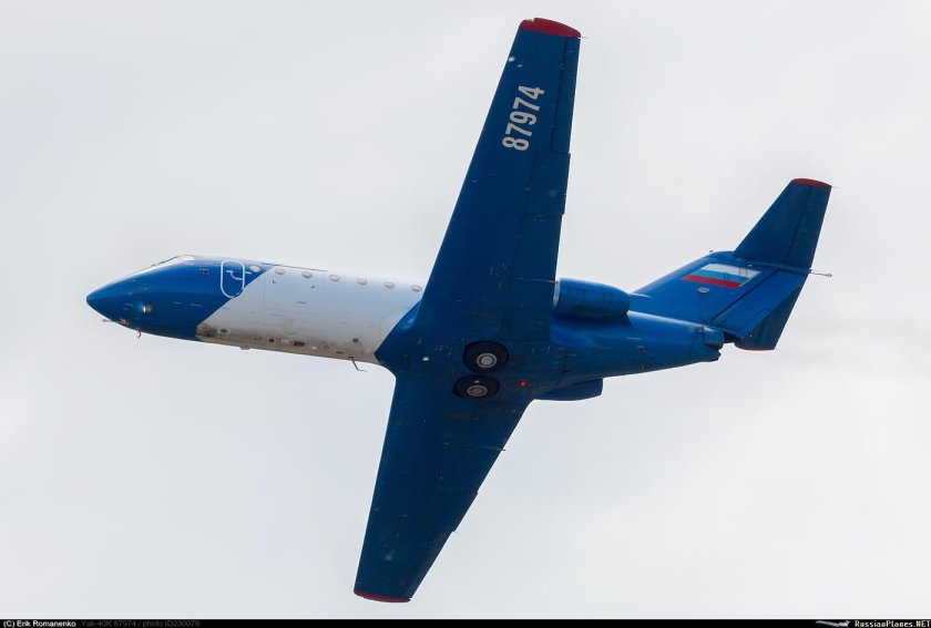 Як-40 СИБНИА кабина